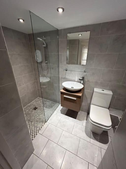 Spacious Central 2Bed Apartment Wilmslow Exterior photo